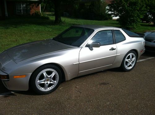 1988 porsche 944 2.5 n/a