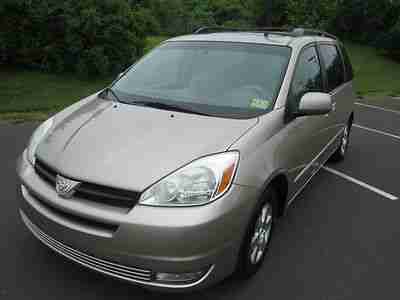 2004 TOYOTA SIENNA XLE ONE OWNER HEATED SEATS SUNROOF 7 PASSENGER DVD NO RESERVE, image 2
