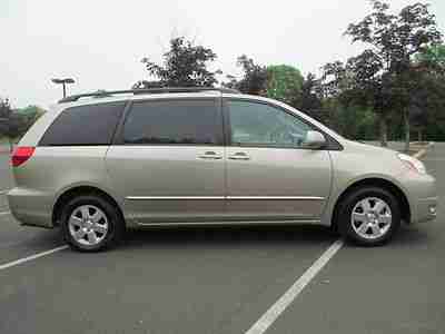 2004 TOYOTA SIENNA XLE ONE OWNER HEATED SEATS SUNROOF 7 PASSENGER DVD NO RESERVE, image 14