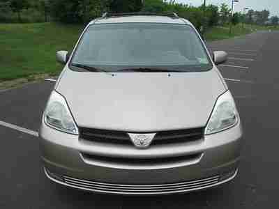 2004 TOYOTA SIENNA XLE ONE OWNER HEATED SEATS SUNROOF 7 PASSENGER DVD NO RESERVE, image 18