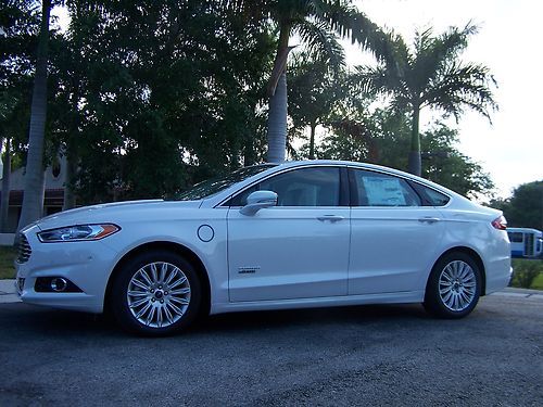 2013 ford fusion energi hybrid electric peral white wth navigation free shipping