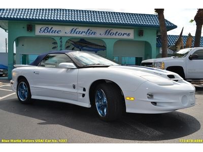 Rare 30th anniversary pontiac firebird transam 5.7l 4048 miles! v8 convertible