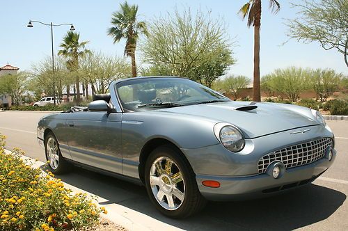 2005 ford thunderbird 50th anniversary edition convertible 2-door 3.9l