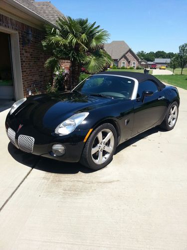 2006 pontiac solstice base convertible 2-door 2.4l