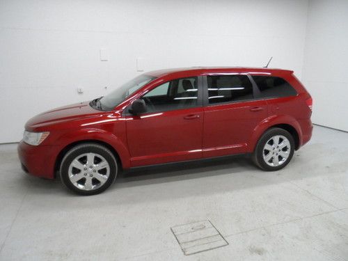 Nice clean carfax one owner cd third row seat alloy wheels v6
