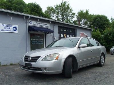 No Reserve Automatic 4 Cyl Clean Power Equipped Cloth A/C Alloy Wheels CD AM/FM, image 2