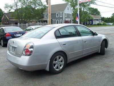 No Reserve Automatic 4 Cyl Clean Power Equipped Cloth A/C Alloy Wheels CD AM/FM, image 13