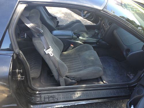 1998 Pontiac Firebird Base Coupe 2-Door 3.8L, image 3