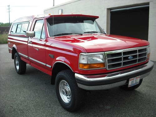 1995 ford f-250 xlt standard cab pickup 2-door 5.8l