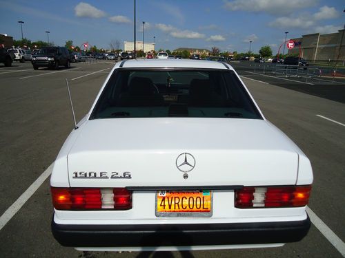 Mercedes Benz 190E, image 4
