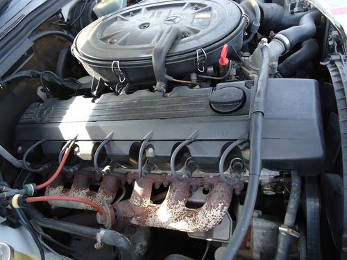 Mercedes Benz 190E, image 13