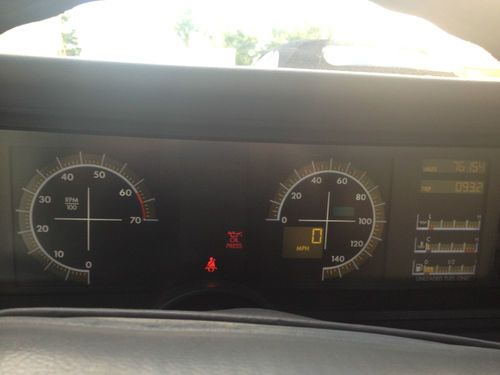 1993 Cadillac Allante Convertible 2-Door 4.6L, image 6