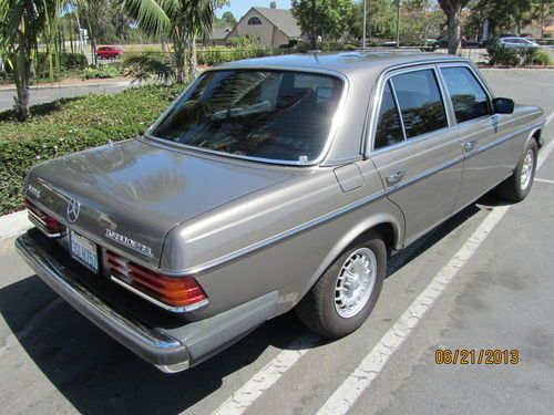 1983 MERCEDES 300 D TURBO DIESEL, image 3