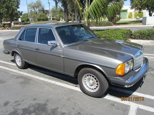 1983 MERCEDES 300 D TURBO DIESEL, image 4