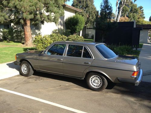 1983 MERCEDES 300 D TURBO DIESEL, image 13