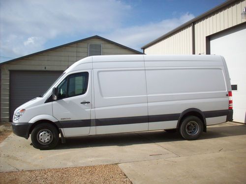 2008 dodge sprinter 3500 base standard cargo van 3-door 3.0l