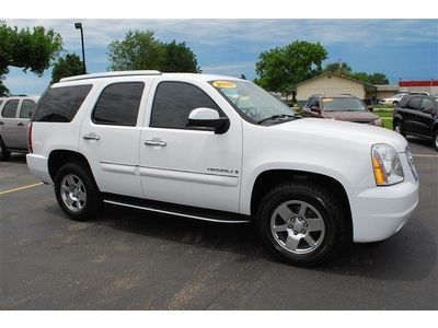 Low reserve super clean trade in 2007 yukon denali loaded must see!!!!