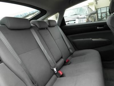 Standard Hybrid-electric 1.5L CD 6 Speakers AM/FM CD w/6 Speakers AM/FM radio, image 18