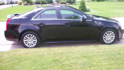 2011 cadillac cts all wheel drive one owner like new