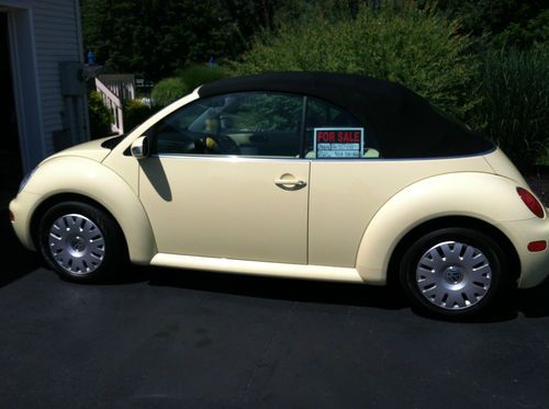 2004 volkswagen beetle gl convertible 2-door 2.0l