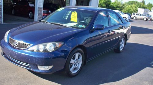 2005 Toyota Camry LE Sedan 4-Door 2.4L, image 6