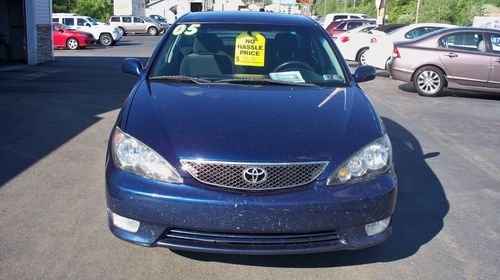 2005 Toyota Camry LE Sedan 4-Door 2.4L, image 8