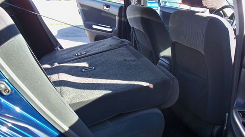 2005 Toyota Camry LE Sedan 4-Door 2.4L, image 10