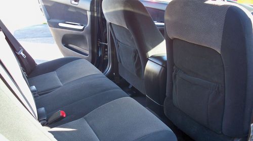 2005 Toyota Camry LE Sedan 4-Door 2.4L, image 12