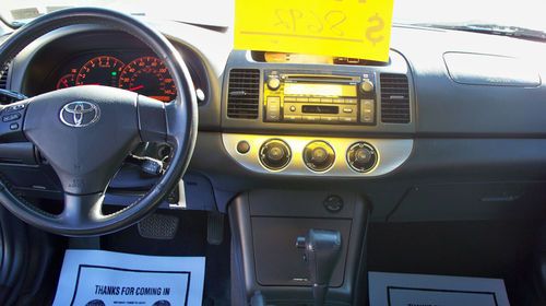 2005 Toyota Camry LE Sedan 4-Door 2.4L, image 15