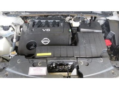 SL SUV 3.5L CD AWD Keyless Start Tow Hooks Power Steering 4-Wheel Disc Brakes, image 6