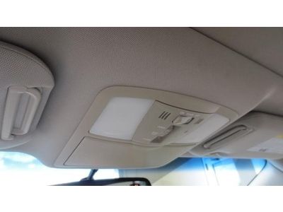 SL SUV 3.5L CD AWD Keyless Start Tow Hooks Power Steering 4-Wheel Disc Brakes, image 21