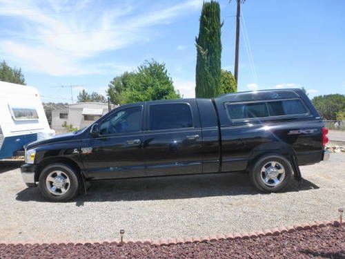 2008 dodge ram 2500 sxt mega cab pickup 4-door 6.7l, manual