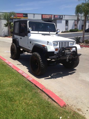 1990 jeep wrangler base sport utility 2-door 4.2l