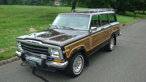 1987 jeep grand wagoneer