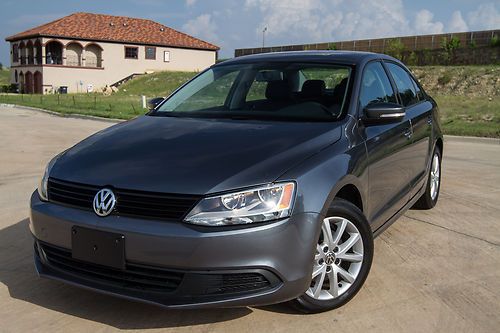 2012 volkswagen jetta se sedan 4-door 2.5l