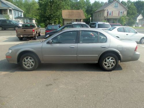 1998 nissan maxima