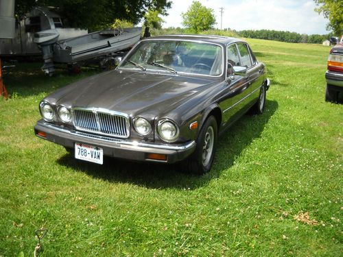 1985 jaguar xj6 sedan - arizona car with slant 6 transplant engine