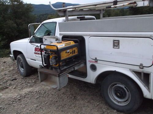 2000 chevy 3500 utilty bed truck