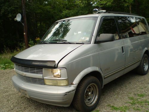 Chevy astro van  chevrolet  1998