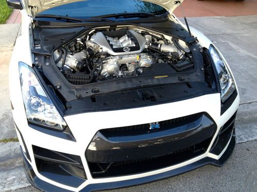 Nissan gtr 2012
