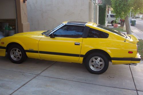 1982 nissan 280zx base coupe 2-door 2.8l