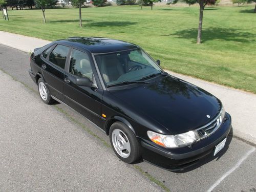 1999 saab 9-3 93 5 speed 2.0 turbo hatchback