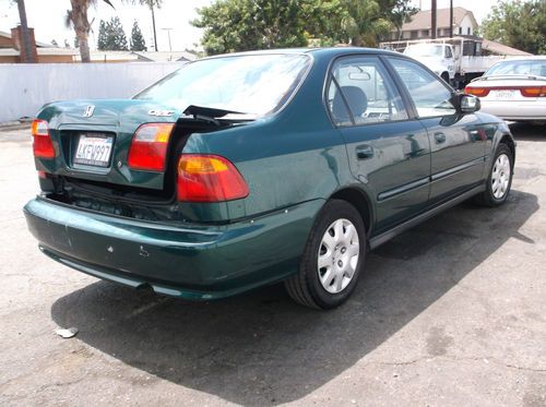 2000 Honda Civic, NO RESERVE, image 2