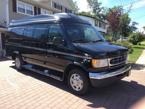 Ford 14 passenger limo van e250 black pioneer gps/dvd/cd/15 " monitor