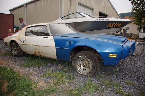 1971 pontiac trans am project with tons of parts