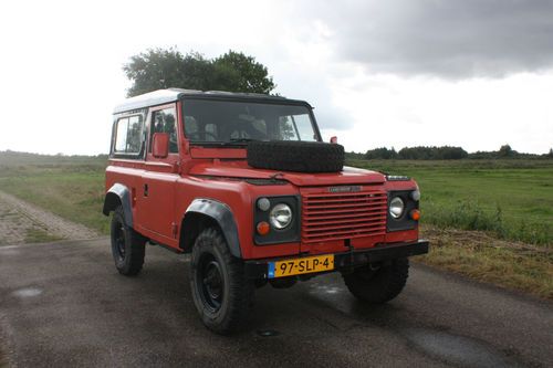 Land rover defender 90 2.5 diesel rhd