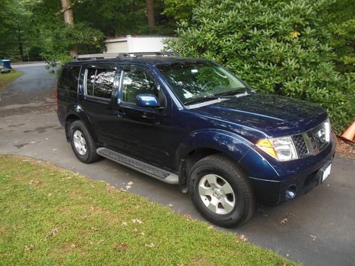 2007 nissan pathfinder se 4x4