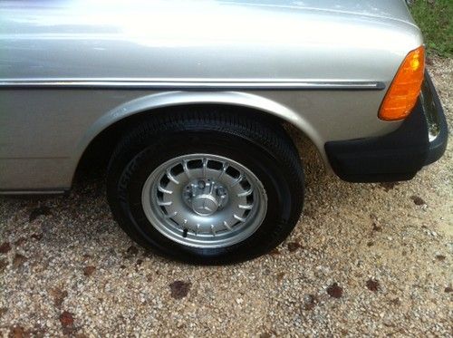 1985 Mercedes 300 CDT (coupe diesel turbo), image 4