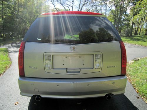 no reserve 2004 Cadillac SRX Base Sport Utility 4-Door 4.6L, image 5