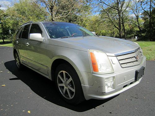 no reserve 2004 Cadillac SRX Base Sport Utility 4-Door 4.6L, image 7